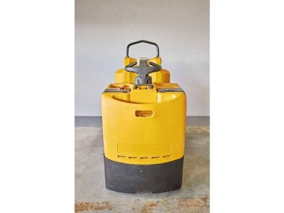 Yale MO50T